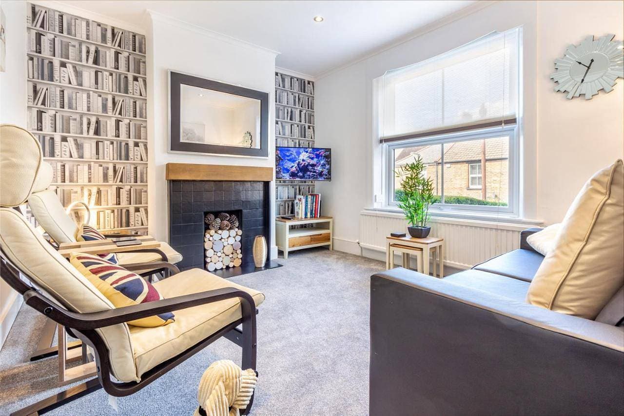 Host & Stay - Farningham Residence 1