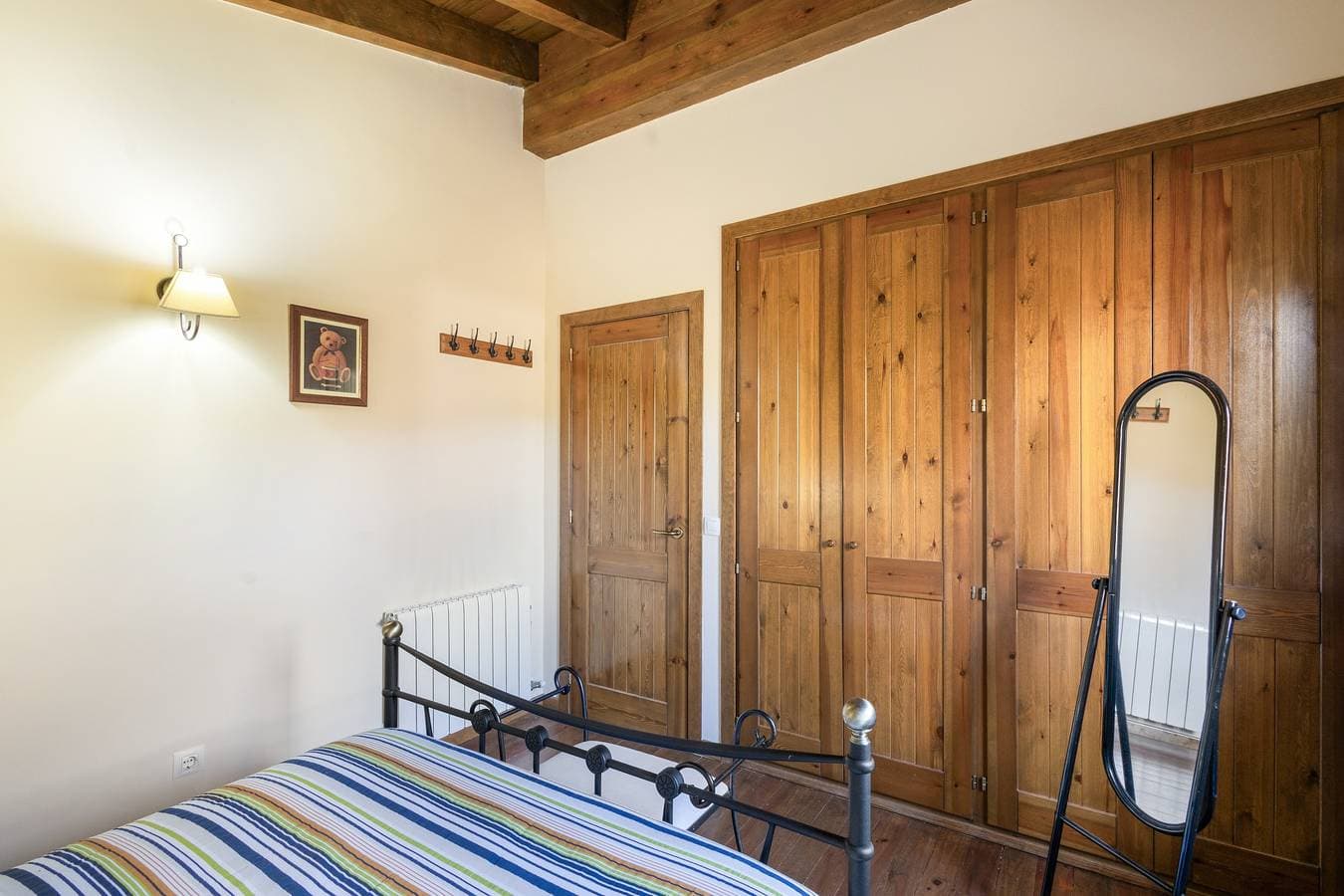 Foto 12 von 35: Ferienhaus 'Jose' mit Bergblick, Gemeinschaftspool und WLAN