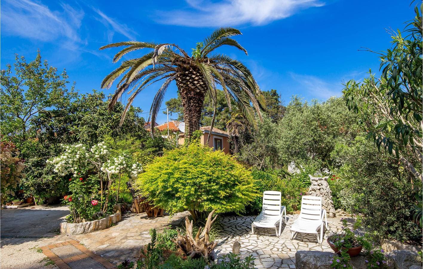 Foto 4 von 33: Gemütliche Ferienwohnung mit Terrasse, WLAN und Parkplatz in der Nähe des Strandes von Valdarke