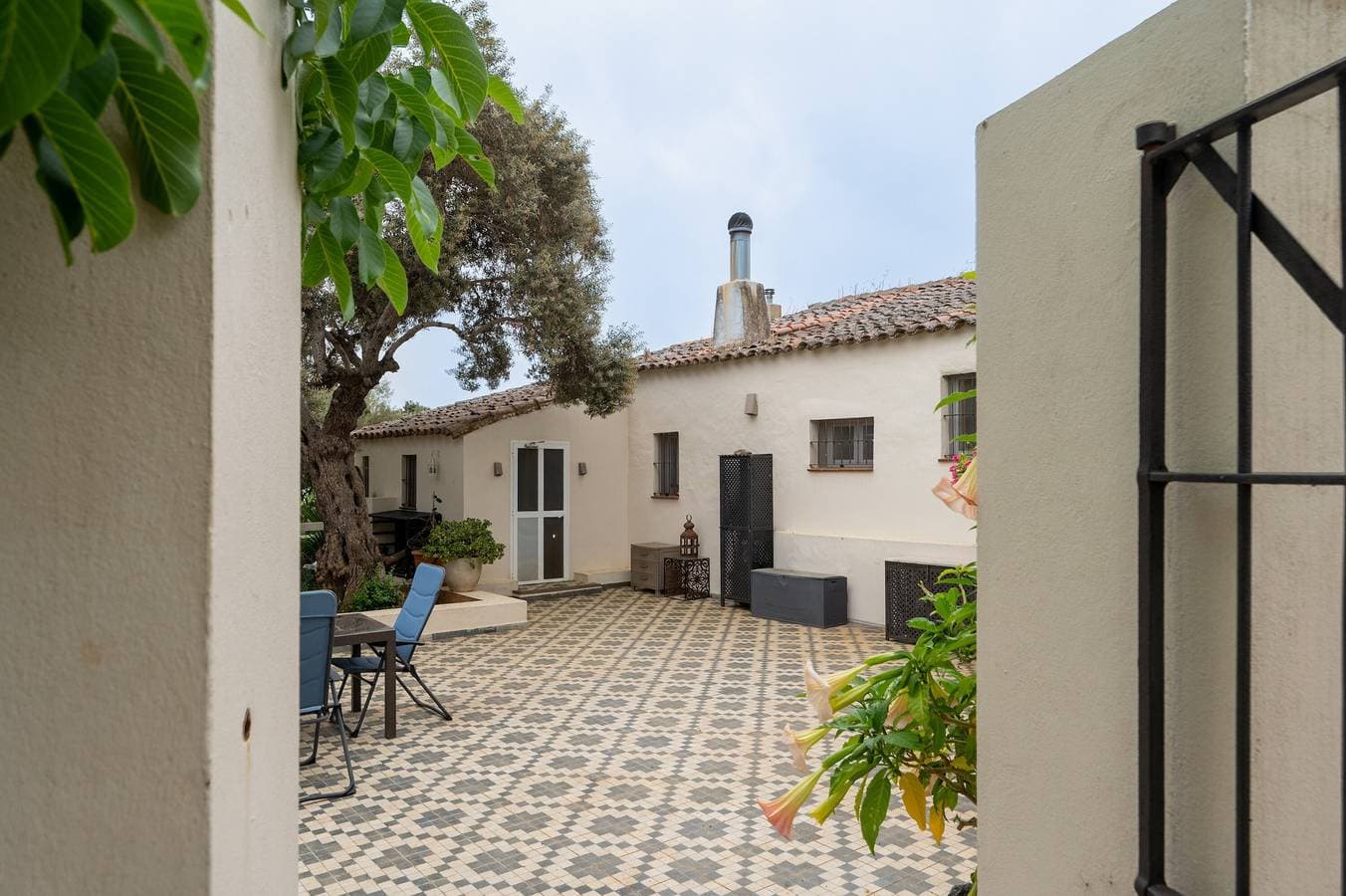 Foto 2 von 25: Casa Rural La Arborea mit Bergblick, privater Terrasse und WLAN