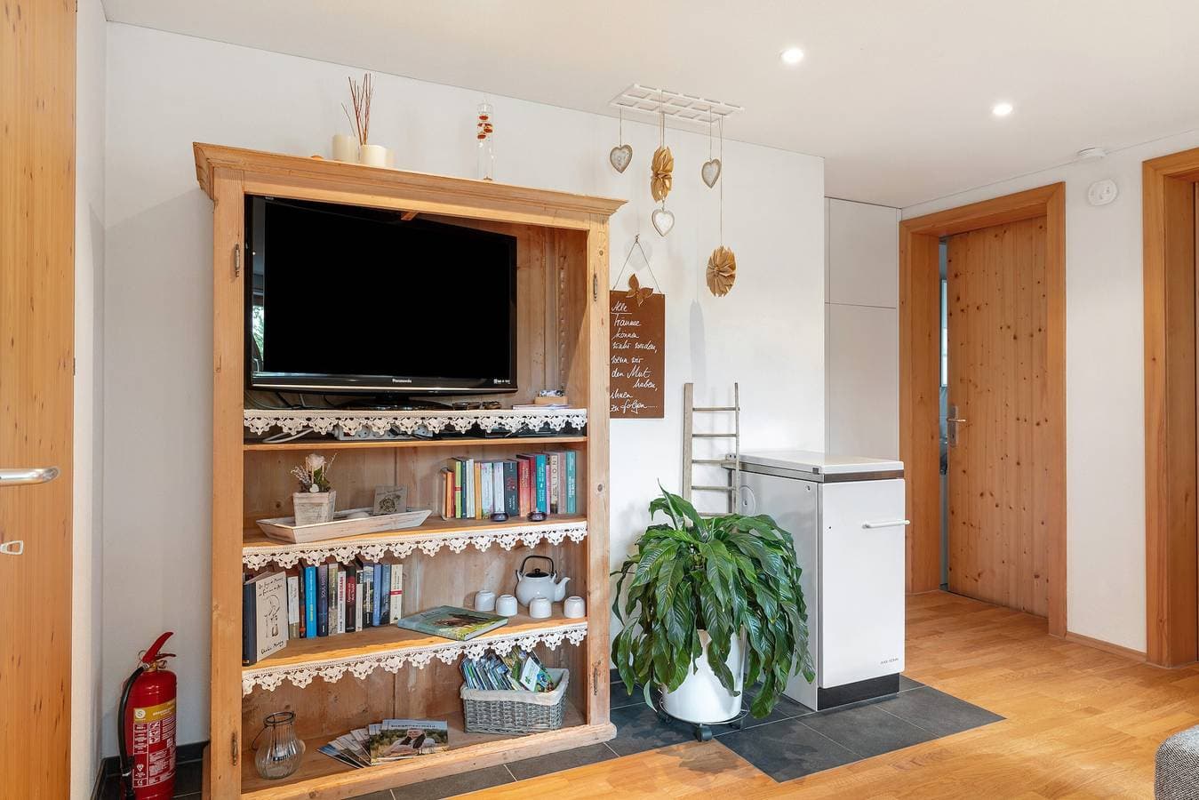 Foto 5 von 25: Ferienwohnung 'Verdandi' mit Bergblick, privater Terrasse und Wi-Fi
