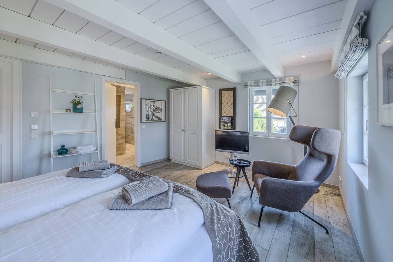 Foto 5 von 17: Fewo Maisonette im Ferienhaus Oberstaader, modern u. gemütlich, 2 Schlafzimmer