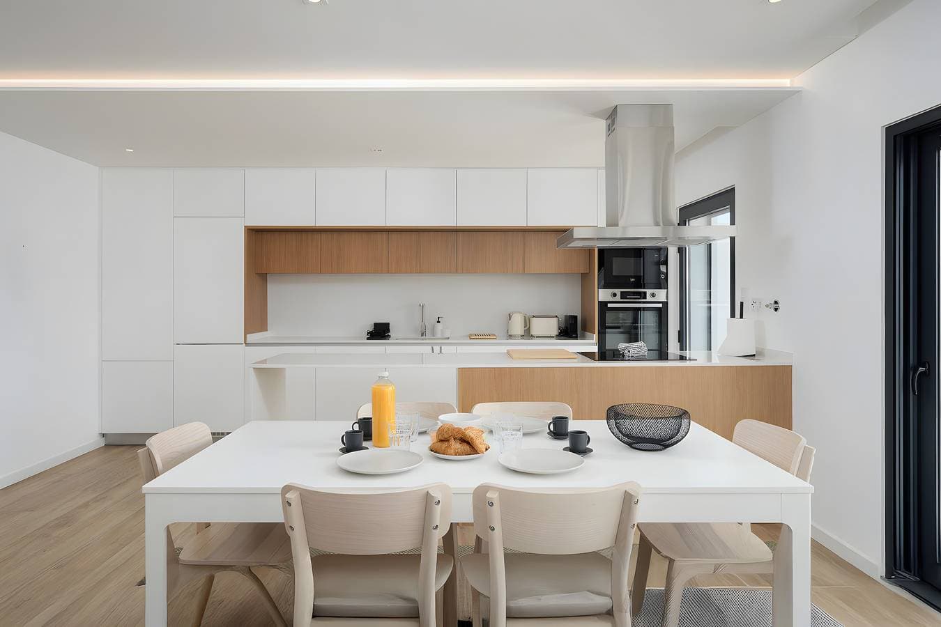 Foto 8 von 30: Geräumige 2-Zimmer-Wohnung mit luxuriöser Terrasse, 2 Minuten zum Strand