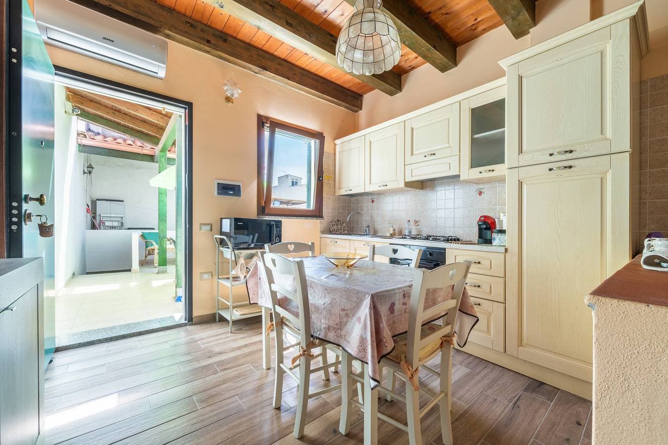 Foto 6 von 22: Ferienwohnung 'Da Giò, A Due Passi Dal Mare' mit privater Terrasse und Klimaanlage