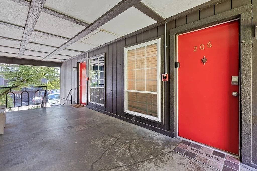 Foto 6 von 28: Perfect Private Getaway in Seattle's Southside!