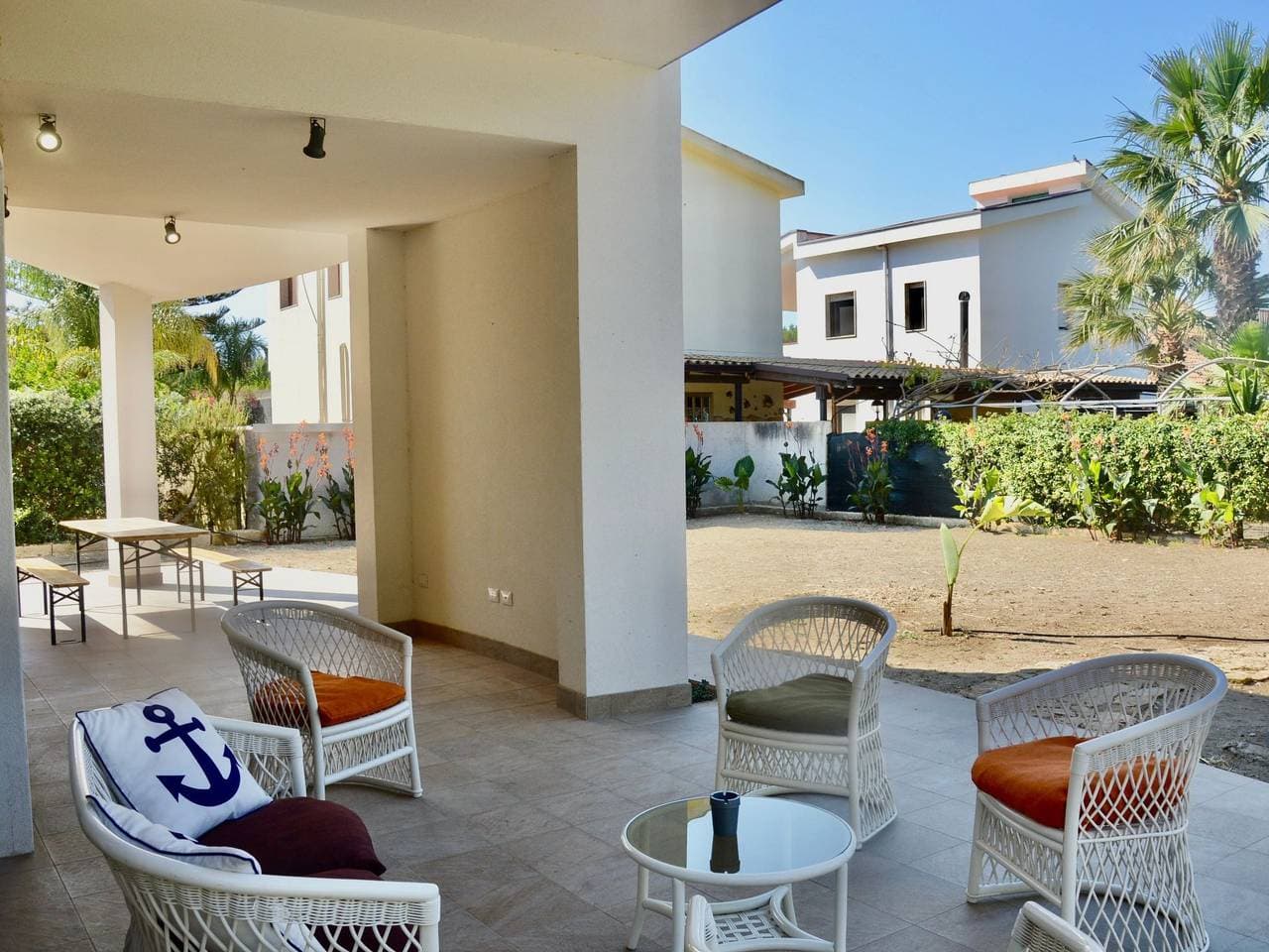 Foto 2 von 57: Villa 'Mama Cossyra' in der Nähe des Strandes