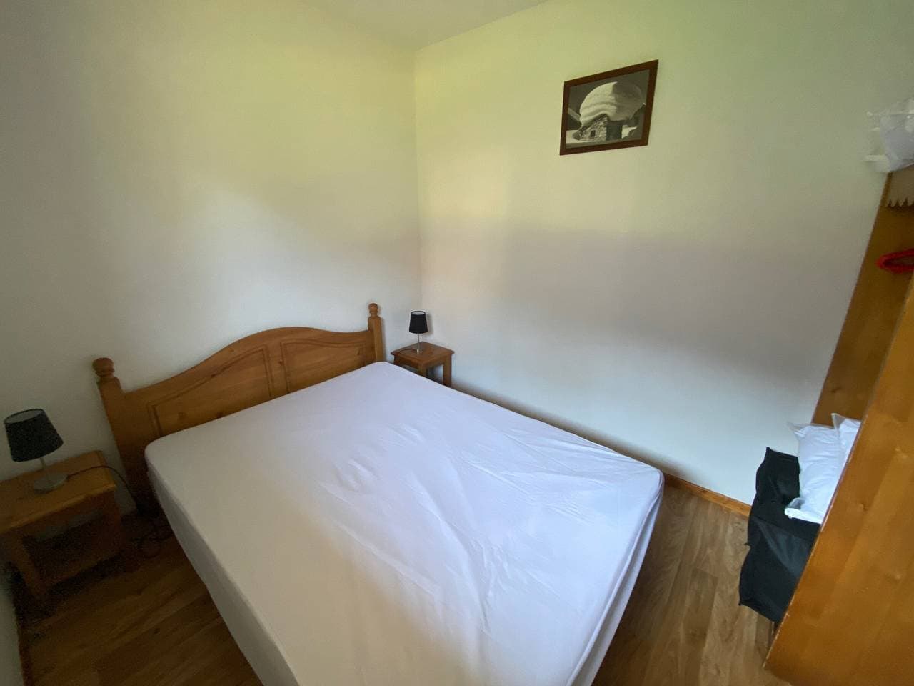 Foto 6 von 15: Zwei ruhige Zimmer mit Pool in Super-Besse