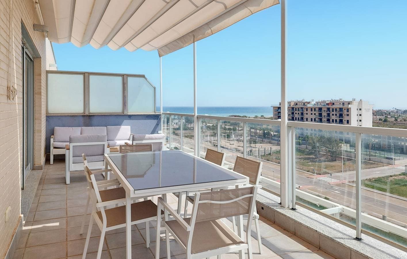 Foto 11 von 23: Apartment mit Meerblick, Pool und Terrasse