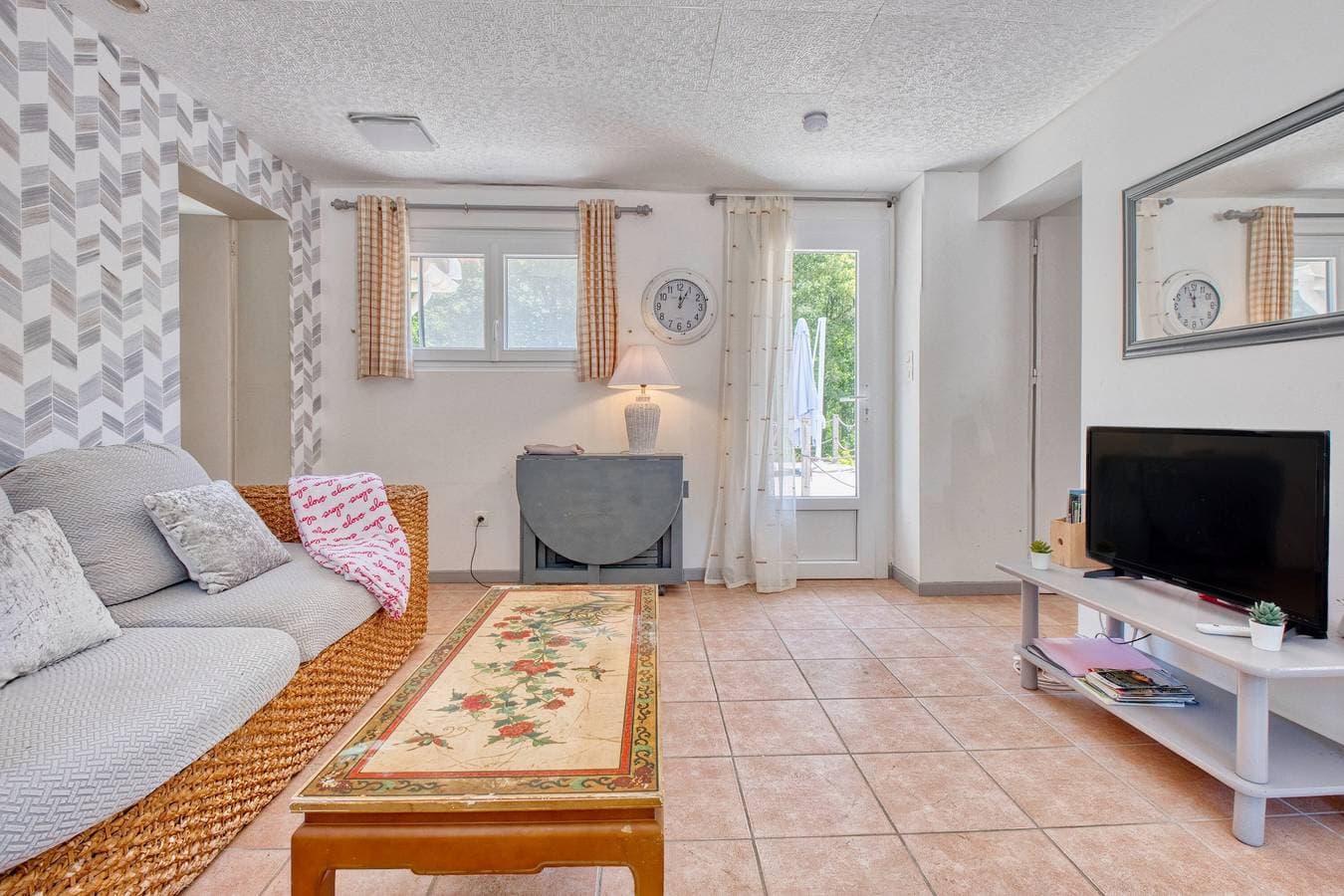 Foto 6 von 45: Ferienwohnung 'Vixen' mit Gemeinschaftspool, Wi-Fi und Klimaanlage