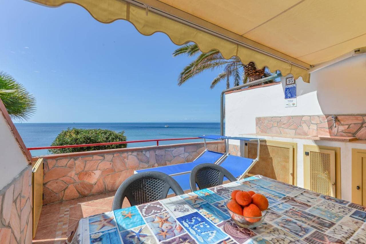 Foto 9 von 17: Studio Apartment with Sea View