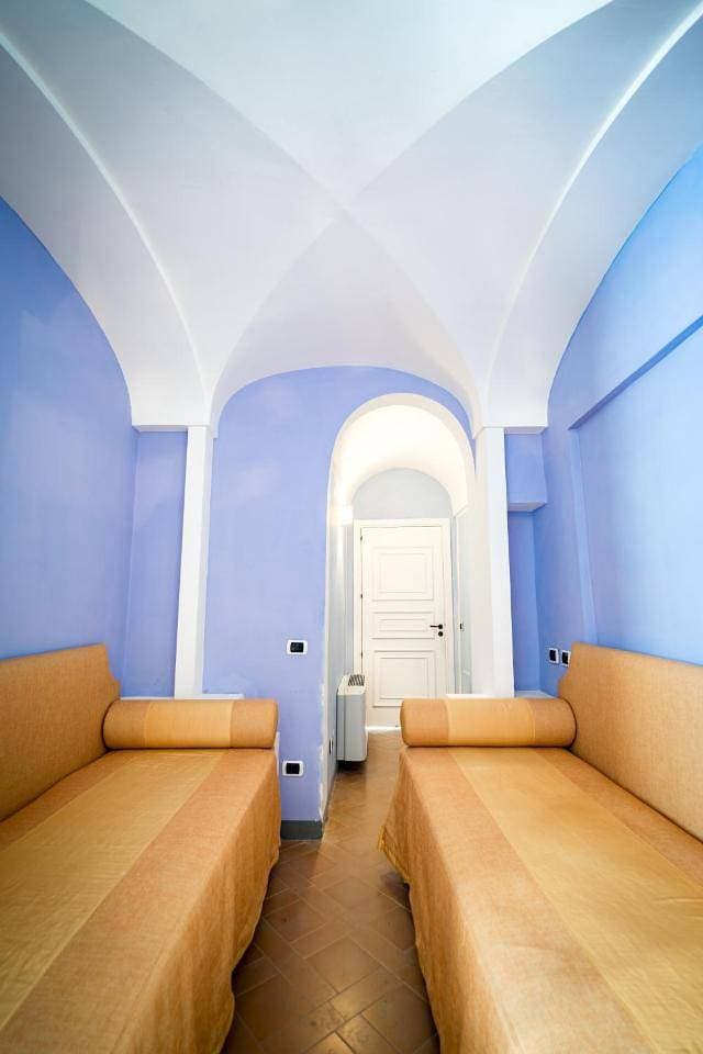 Foto 11 von 12: Twin Room
