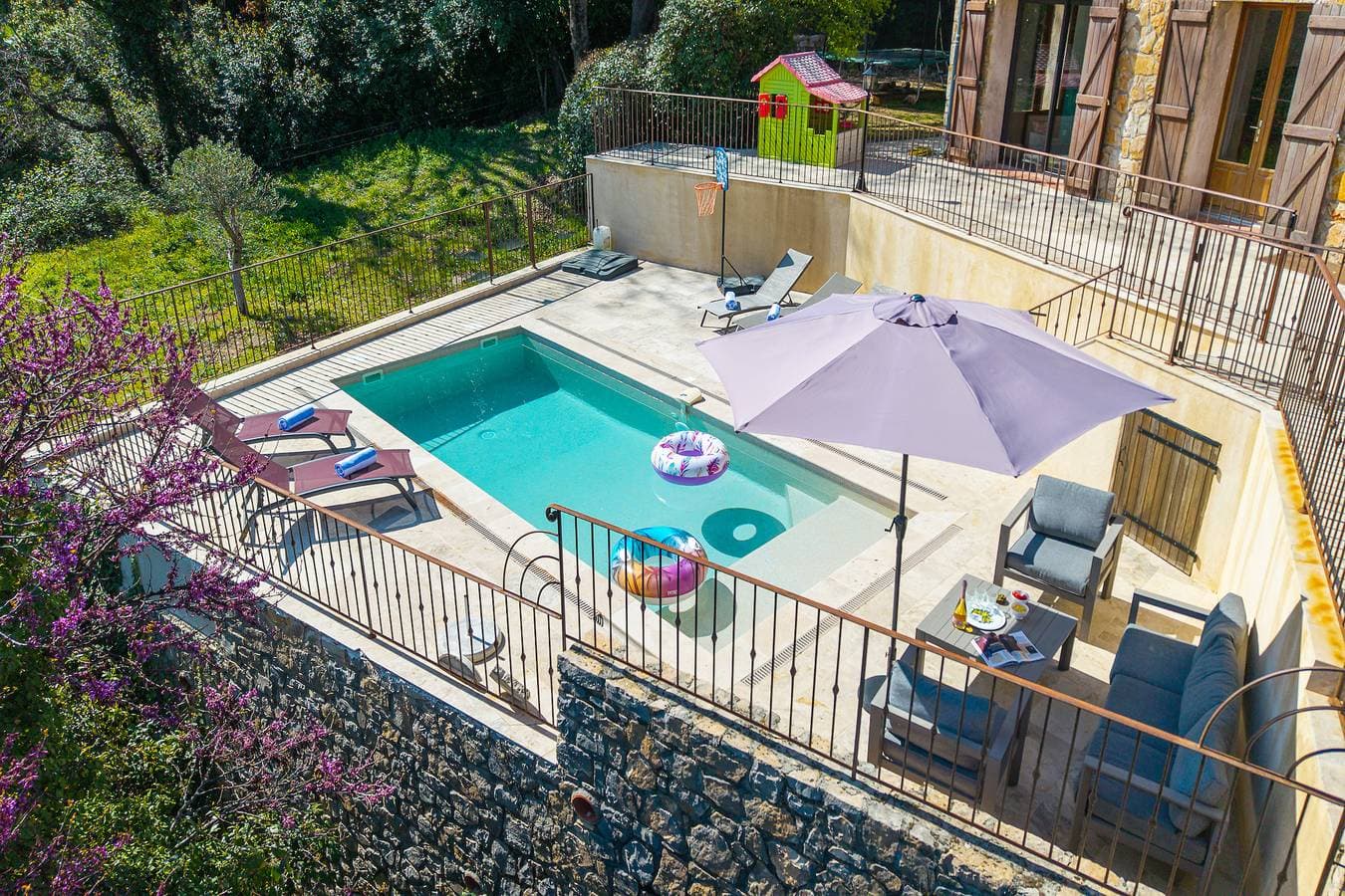 Foto 2 von 42: Villa Du Col De L'Ange - Private pool