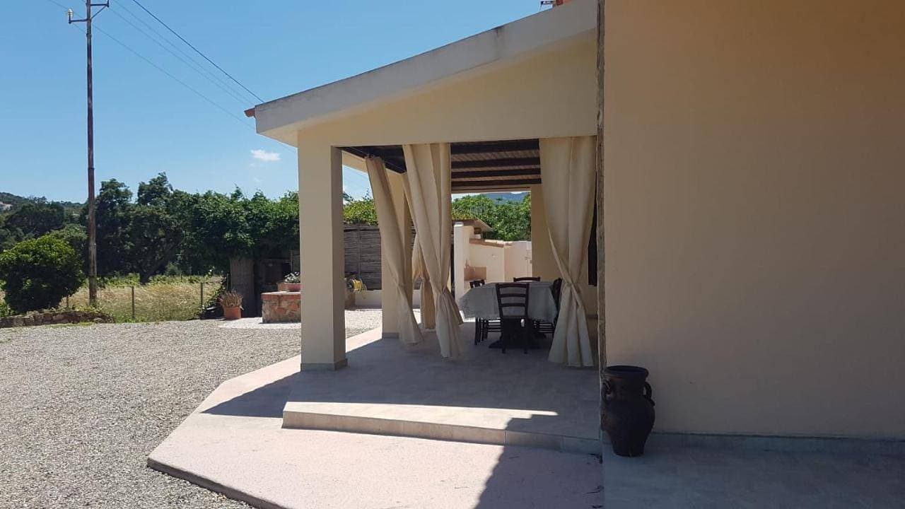 Foto 5 von 58: Three-Bedroom House