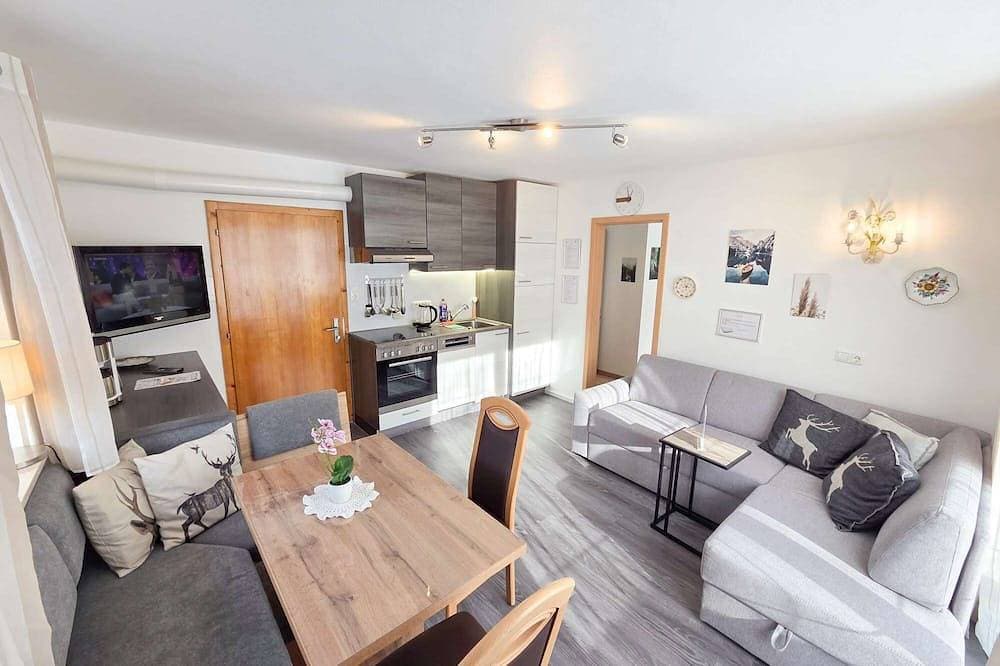 Ferienwohnungen Luttinger am Mühlbach – Moderne Fewo mit Balkon 1