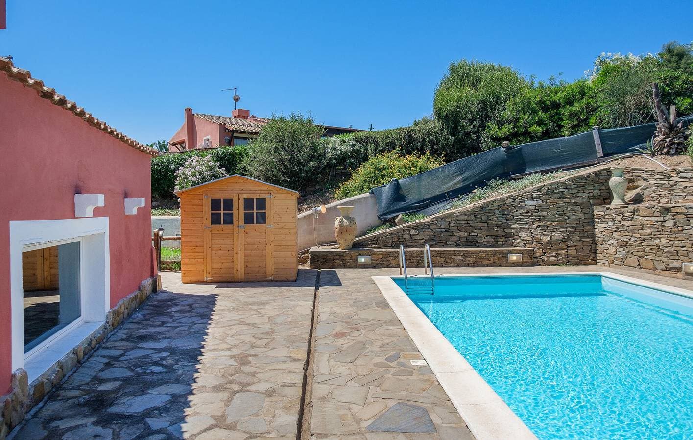 Foto 5 von 39: 130qm Wohnung mit Pool, Parkplatz, Terrasse und Internet - 2,5km zum Strand