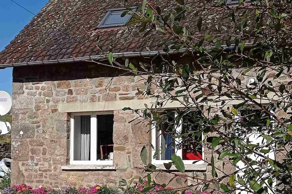 Foto 7 von 20: Four person cottage with heated/covered pool & private jacuzzi, 3 star rated