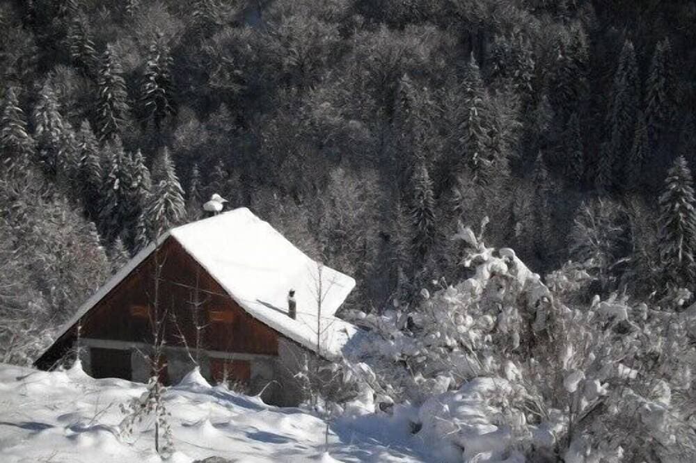 Foto 4 von 10: Allemont Chalet Olle 72 m2 Oisans Vaujany Alpe d'Huez 8 oder 16 couchag