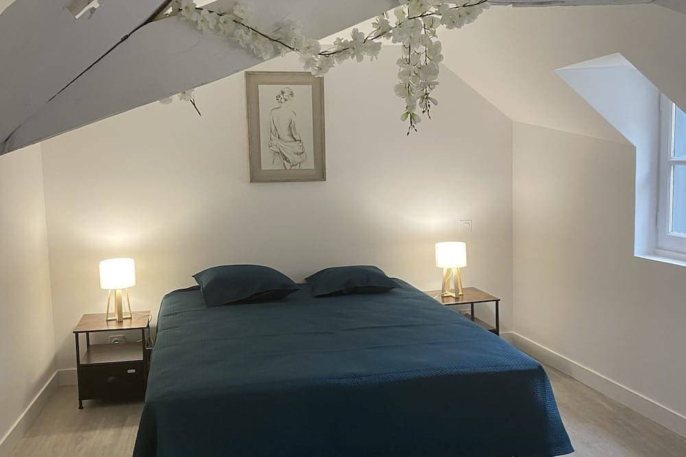 Foto 2 von 14: 4-Bedroom Village House Sleeps 8