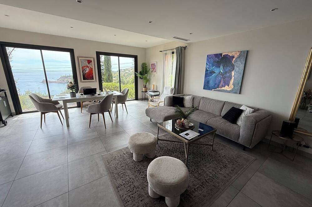 Foto 8 von 24: Residence Arc-en-Ciel 5 Star App A mit atemberaubendem Meerblick Nähe Cannes