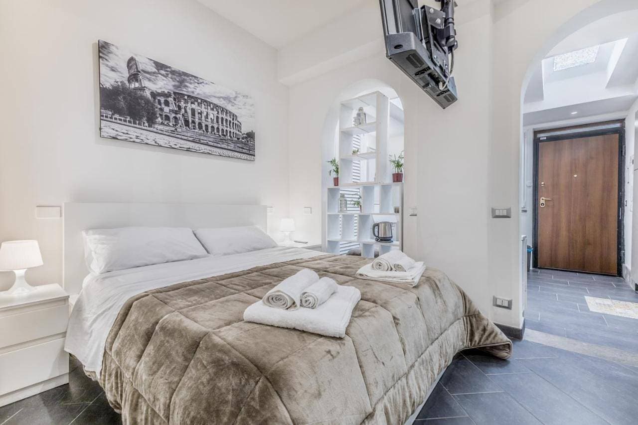 Battistini Sweet House 1