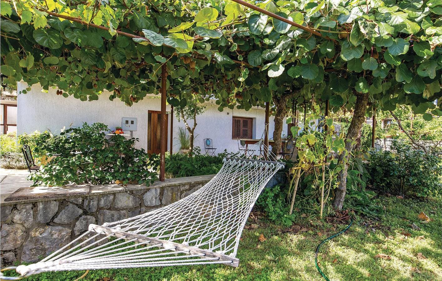 Foto 7 von 28: Gemütliche Ferienwohnung mit Terrasse, WLAN und 2 km entferntem Strandzugang