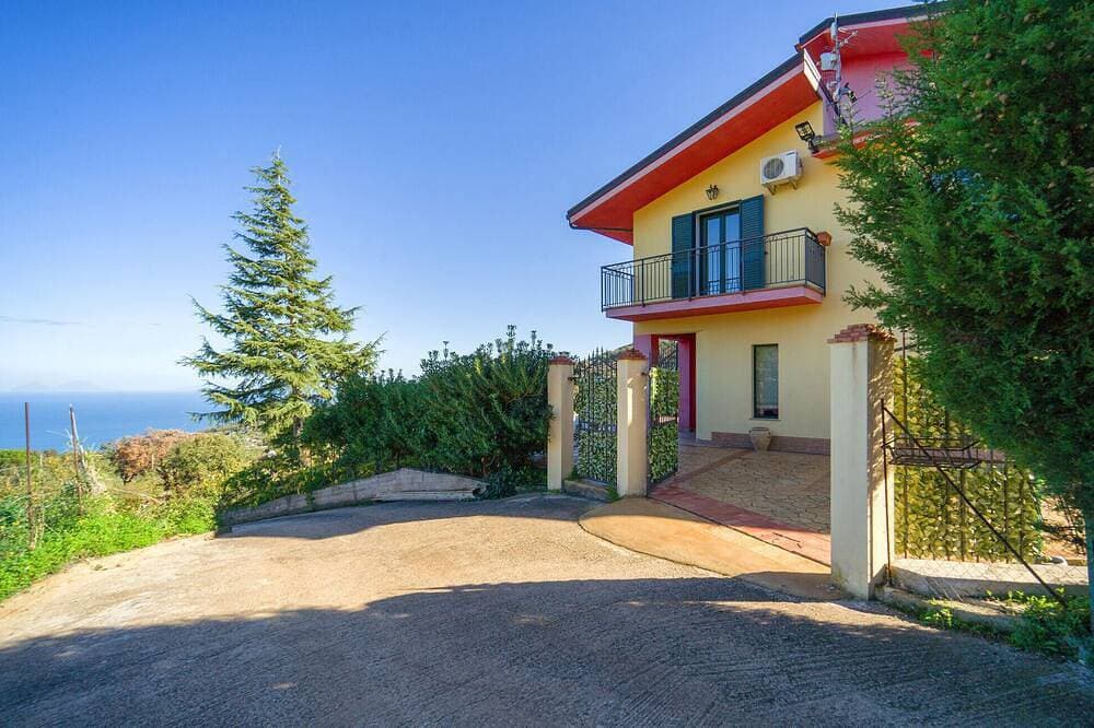 Foto 7 von 30: Awesome home in Caronia