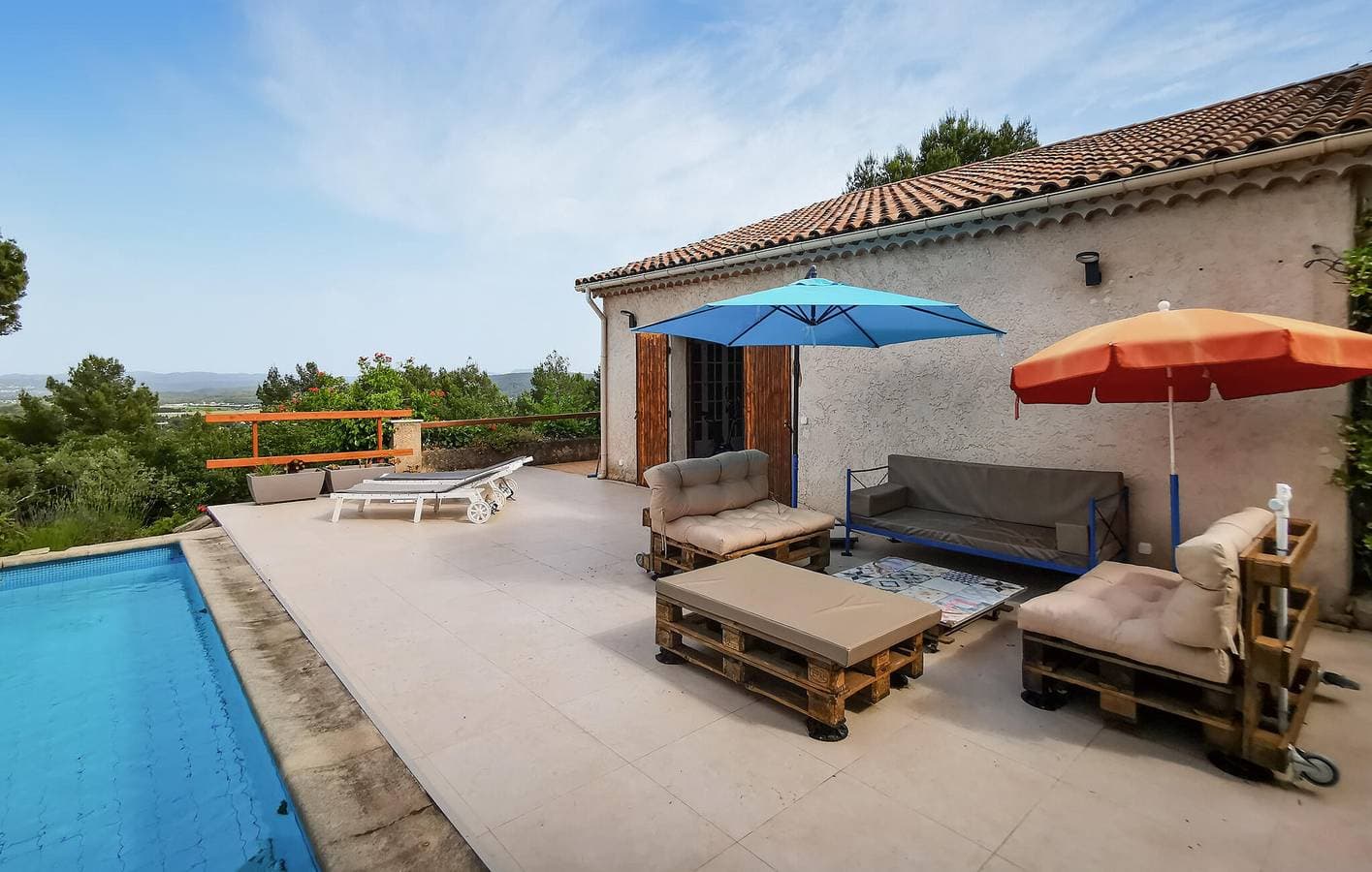 Foto 3 von 25: Modernes Apartment mit Pool und WLAN in Fayence, 2 km vom Stadtzentrum entfernt