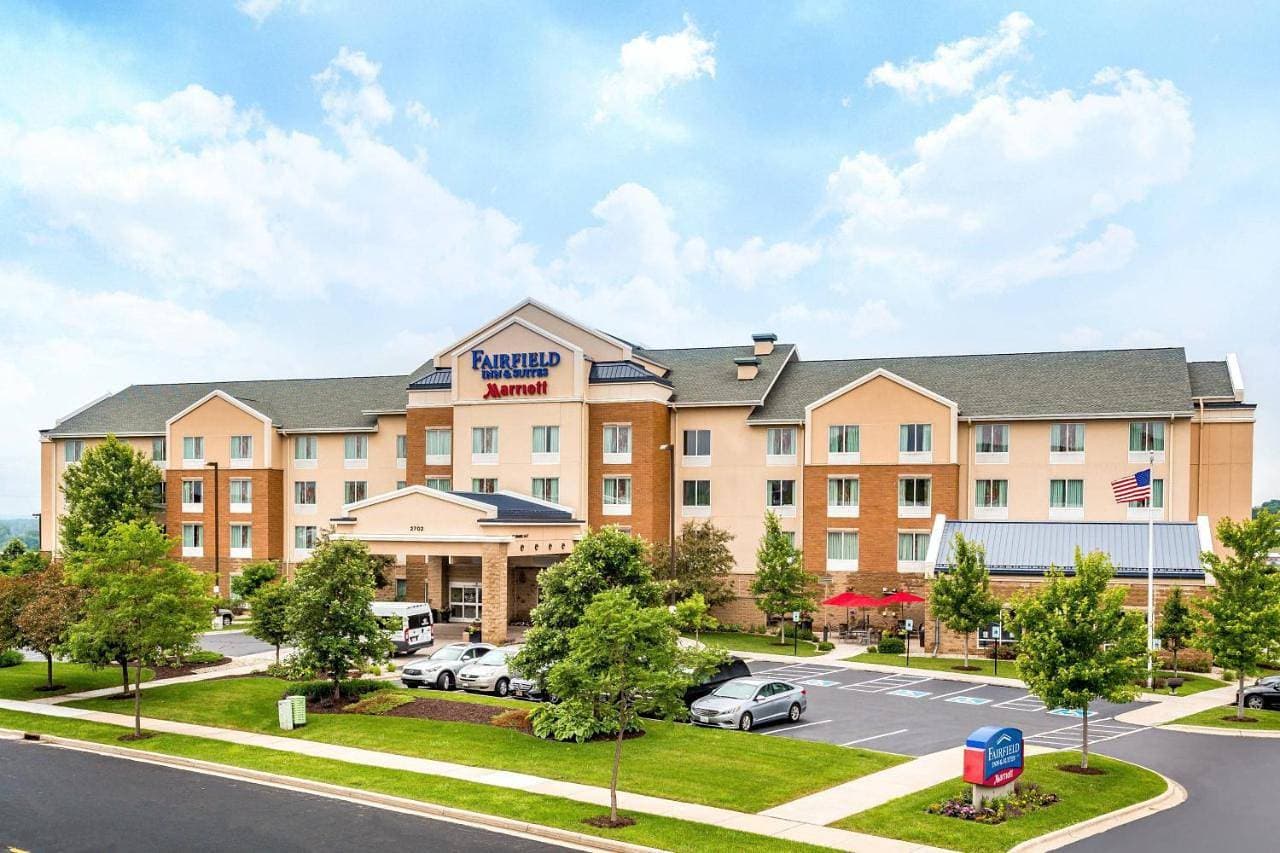 Fairfield Inn and Suites by Marriott Madison East 1