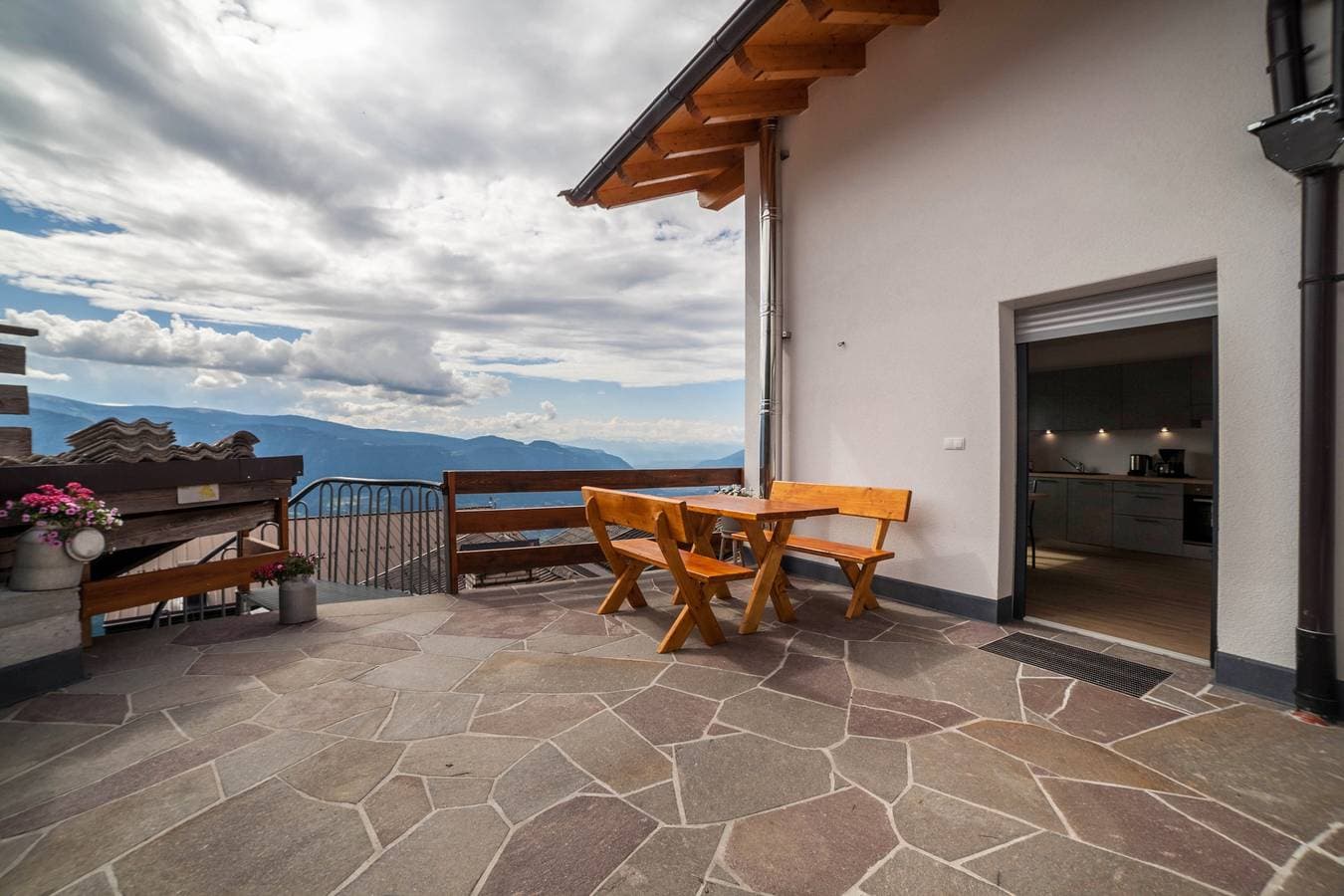 Foto 10 von 22: Ferienwohnung "Oberhochmuthof" mit schönem Ausblick am Meraner Höhenweg