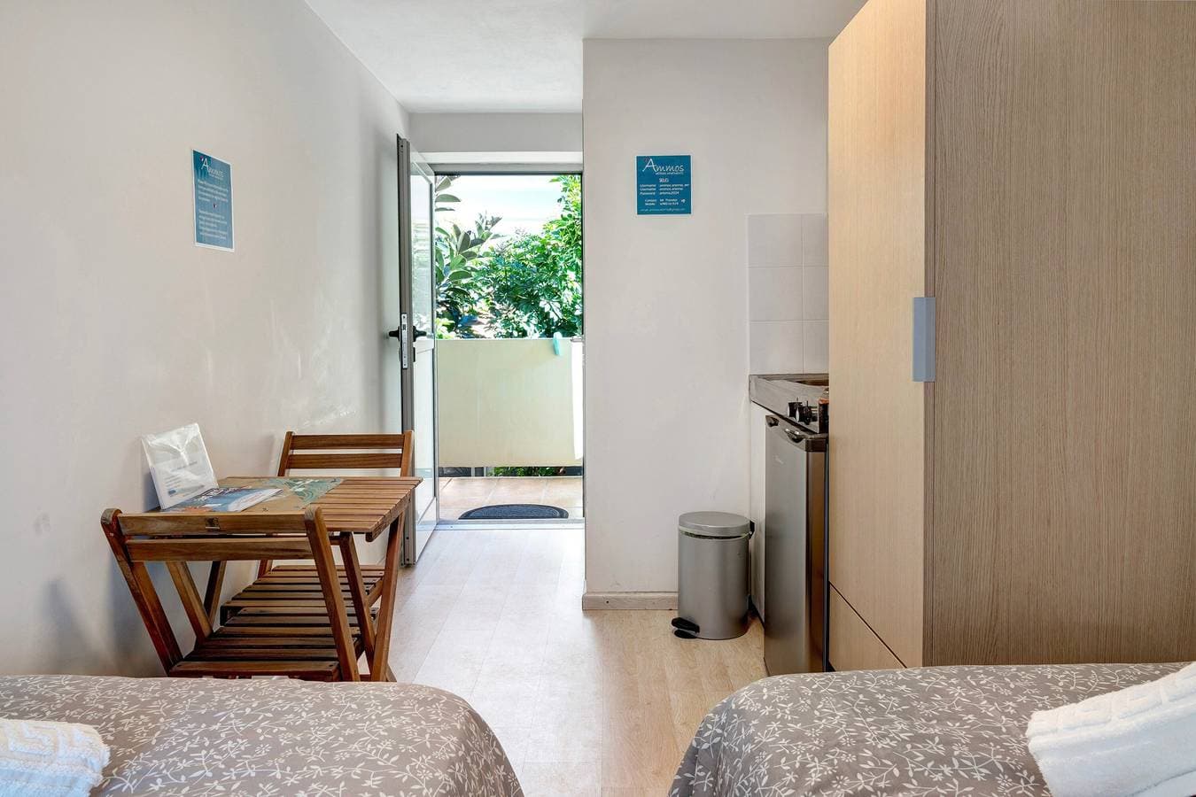 Foto 6 von 22: Einzimmerapartment 'Meerseite' mit privater Terrasse, Wi-Fi und Klimaanlage