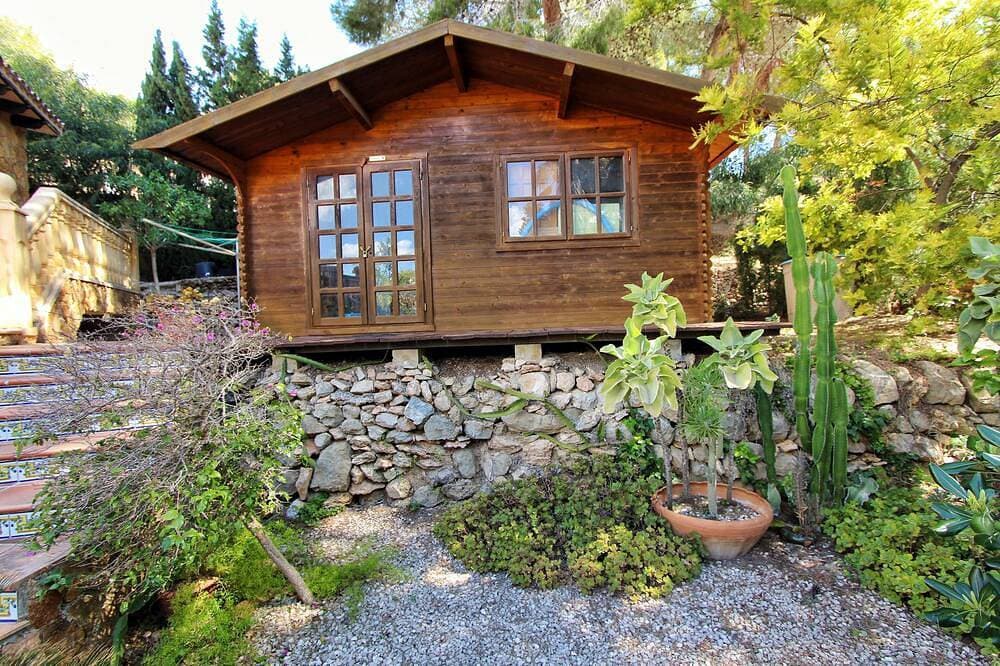 Foto 6 von 30: Authentische Villa, Klimaanlage, sehr privat, WIFI, tropischer Garten, privates Schwimmbad, in der Nähe des Meeres