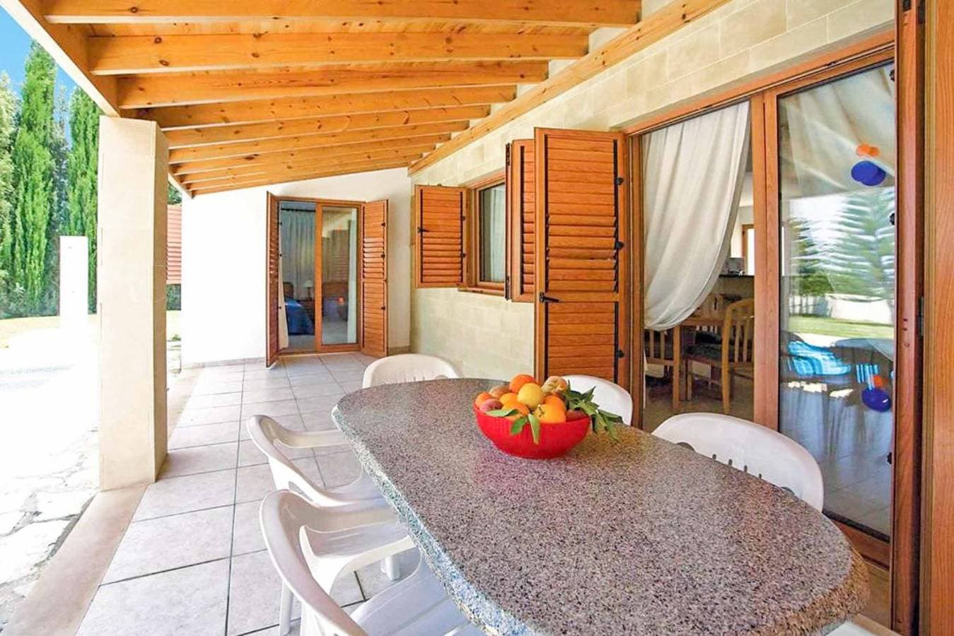 Foto 11 von 27: Villa Fostira