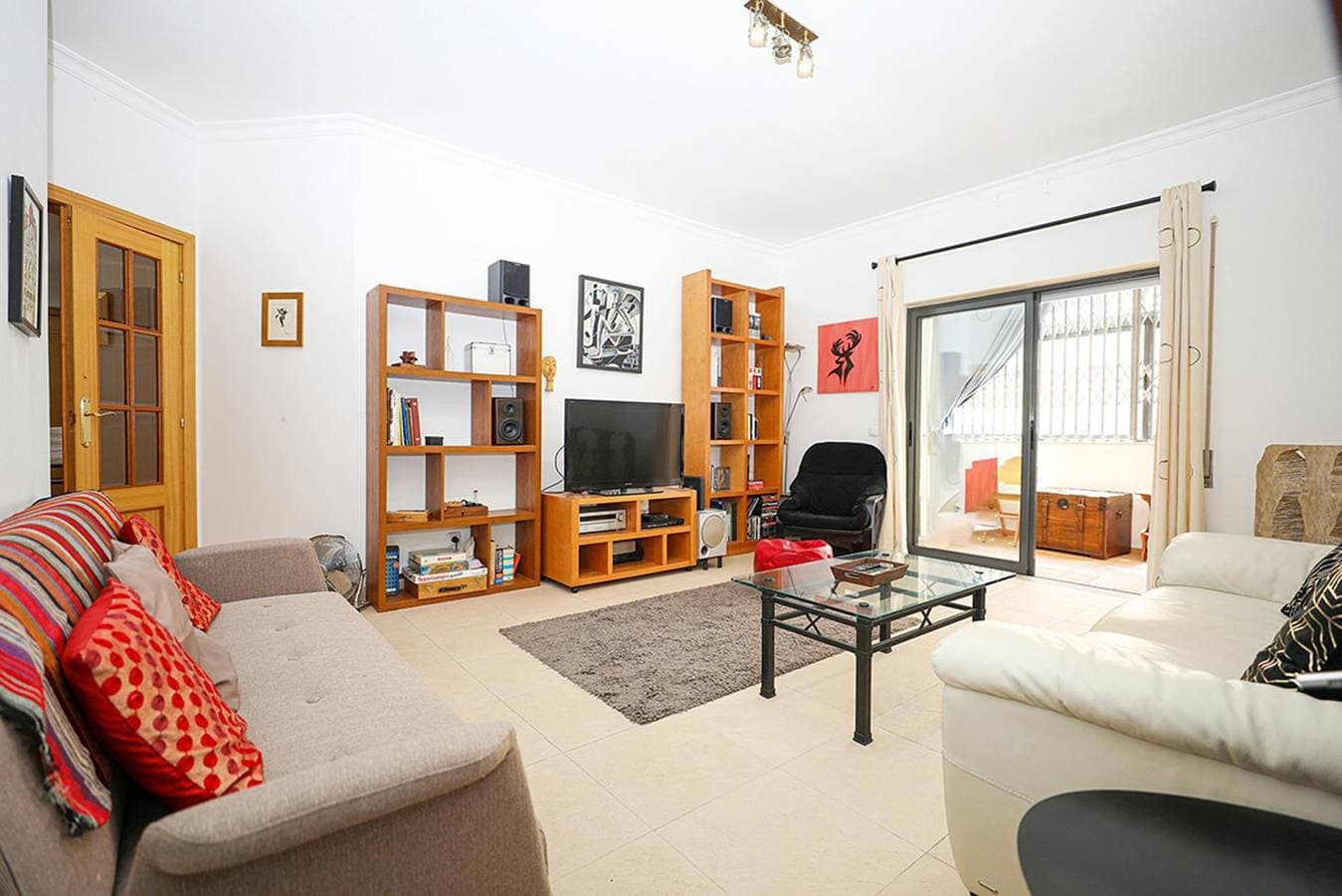 Foto 2 von 39: Ferienwohnung für 2 Personen mit Terrasse