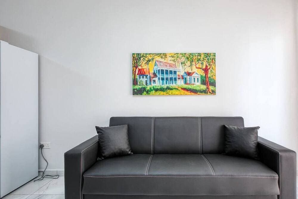 Foto 9 von 28: Seafront 2Br fully equipped home w/comfy bed Qawra