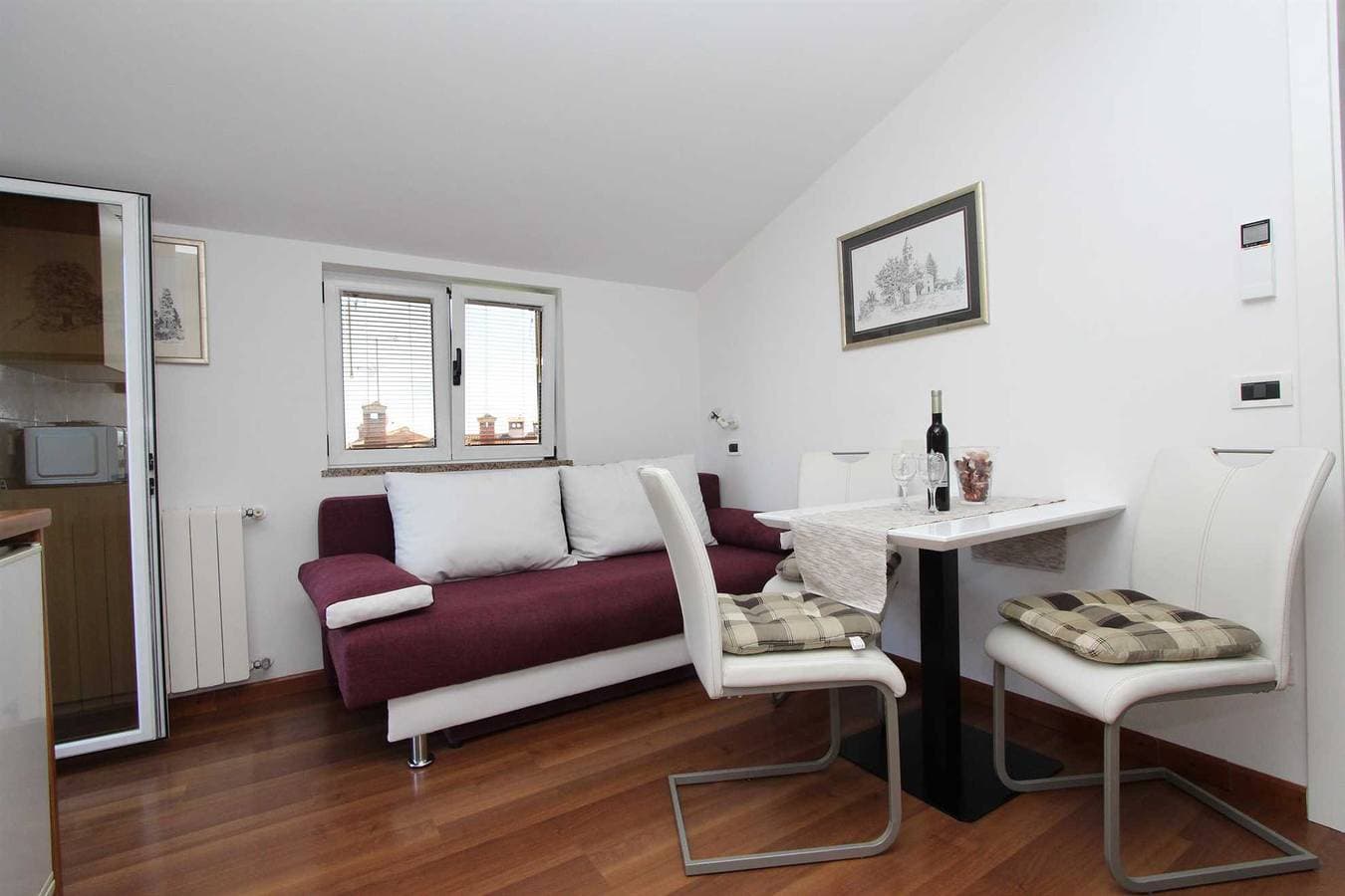 Foto 10 von 23: Tanja Ferienwohnung mit 1 Schlafzimmer mit Balkon