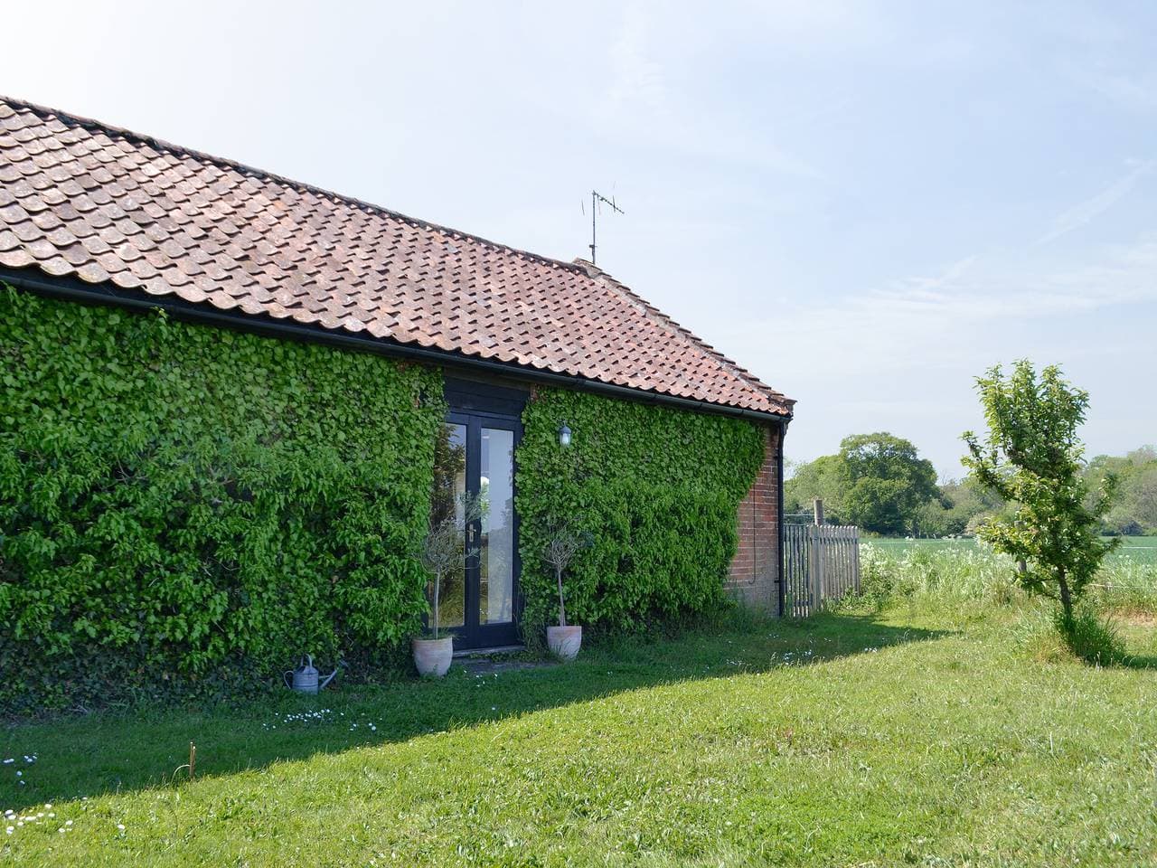 Foto 10 von 11: Cottage für 2 Personen mit Garten