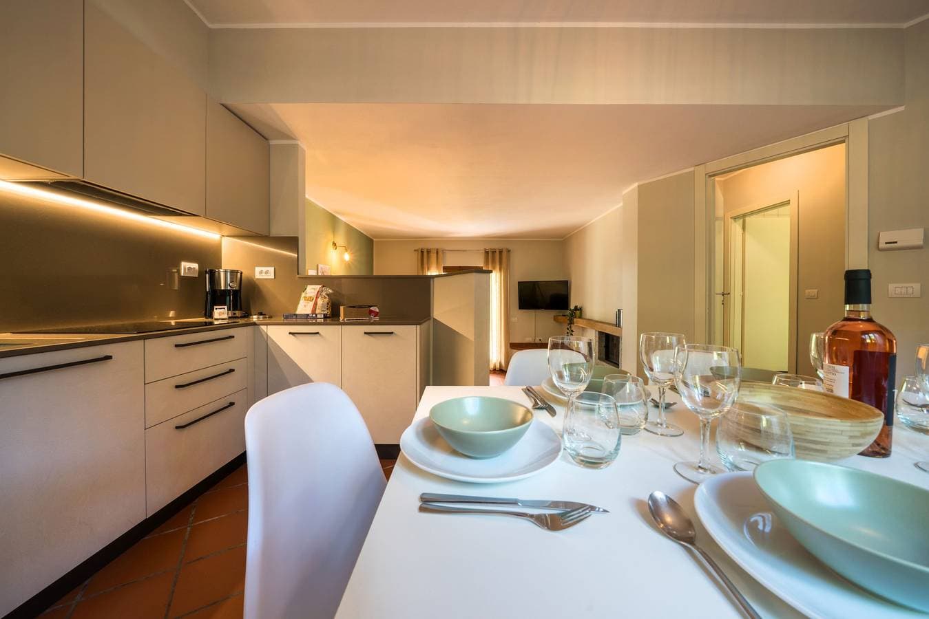 Foto 8 von 20: Ferienwohnung für 6 Personen mit Terrasse
