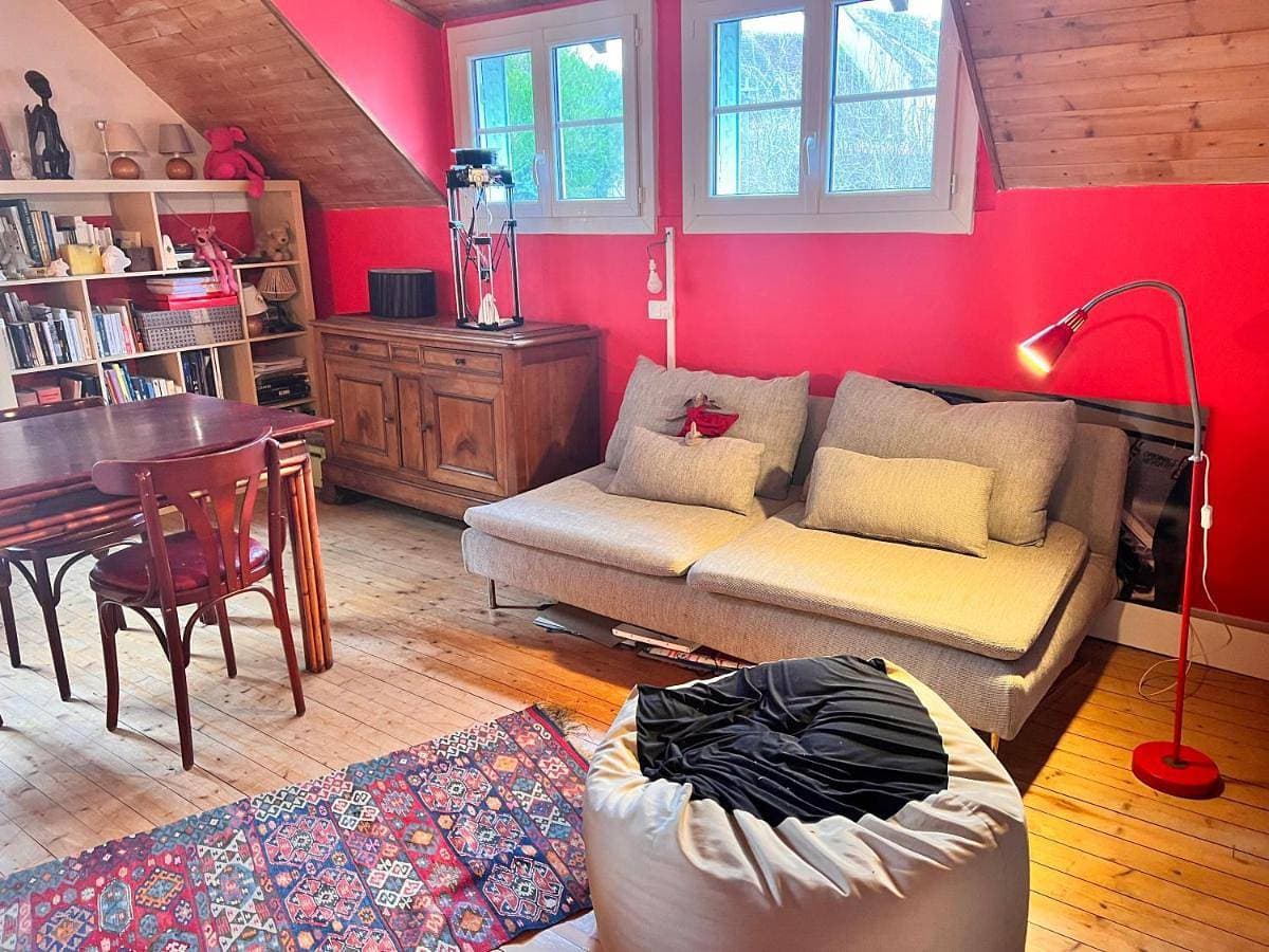 Foto 5 von 39: Mixed Dormitory Room
