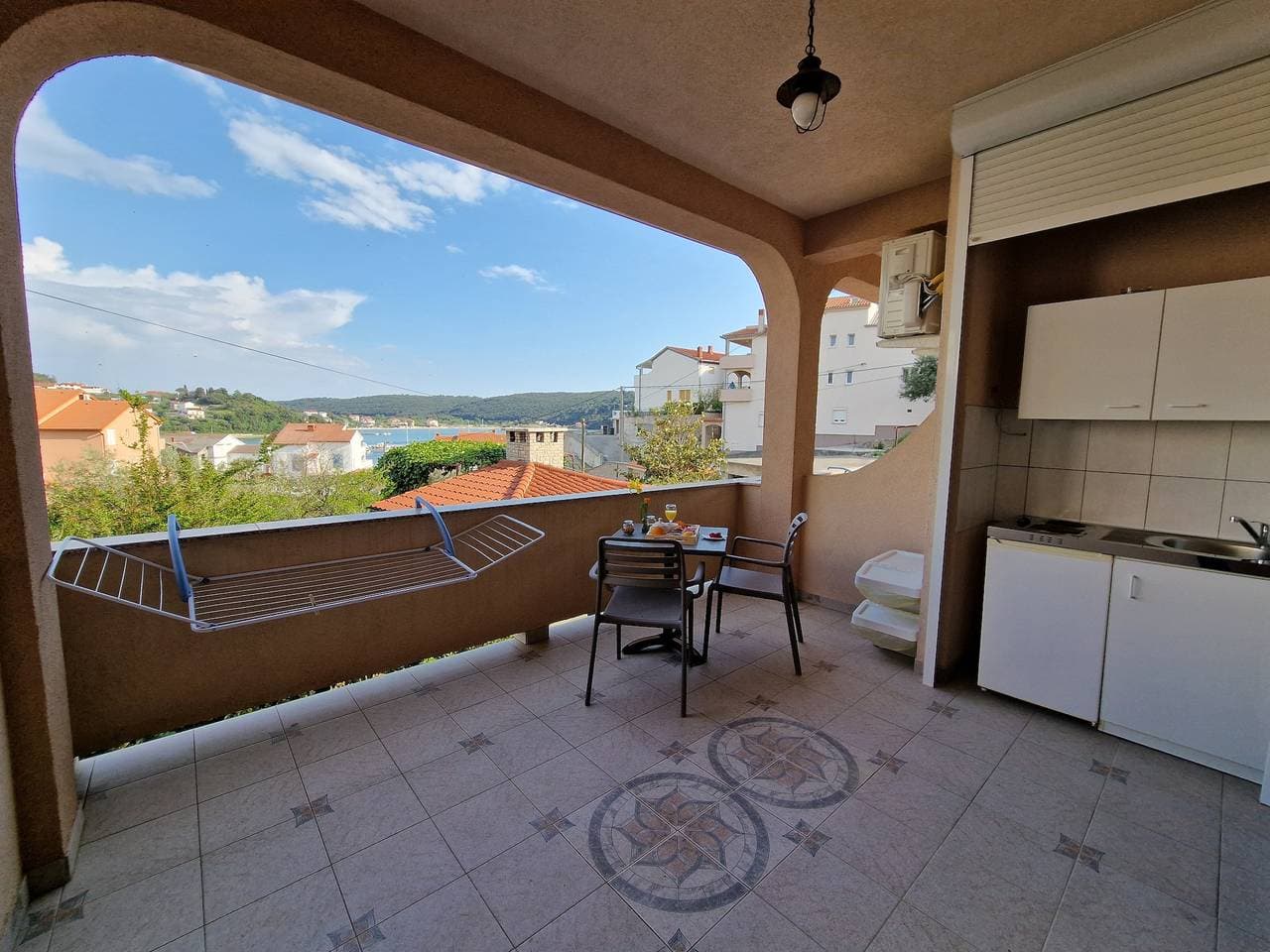 Studio Appartement mit Terrasse und Meerblick Kampor, Rab As-5037-f 1