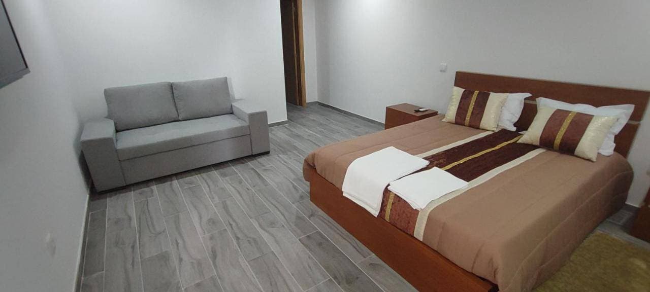 Foto 9 von 16: Double Room with Private Bathroom