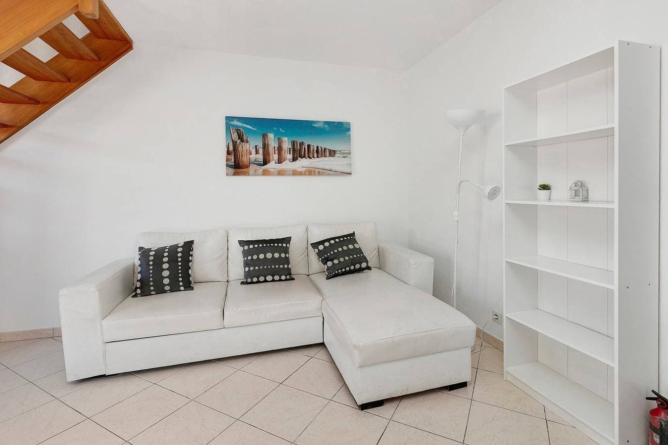 Foto 2 von 21: Ferienhaus 'Kerann 1 Min zum Strand mit Garten' mit privater Terrasse, Garten & WLAN