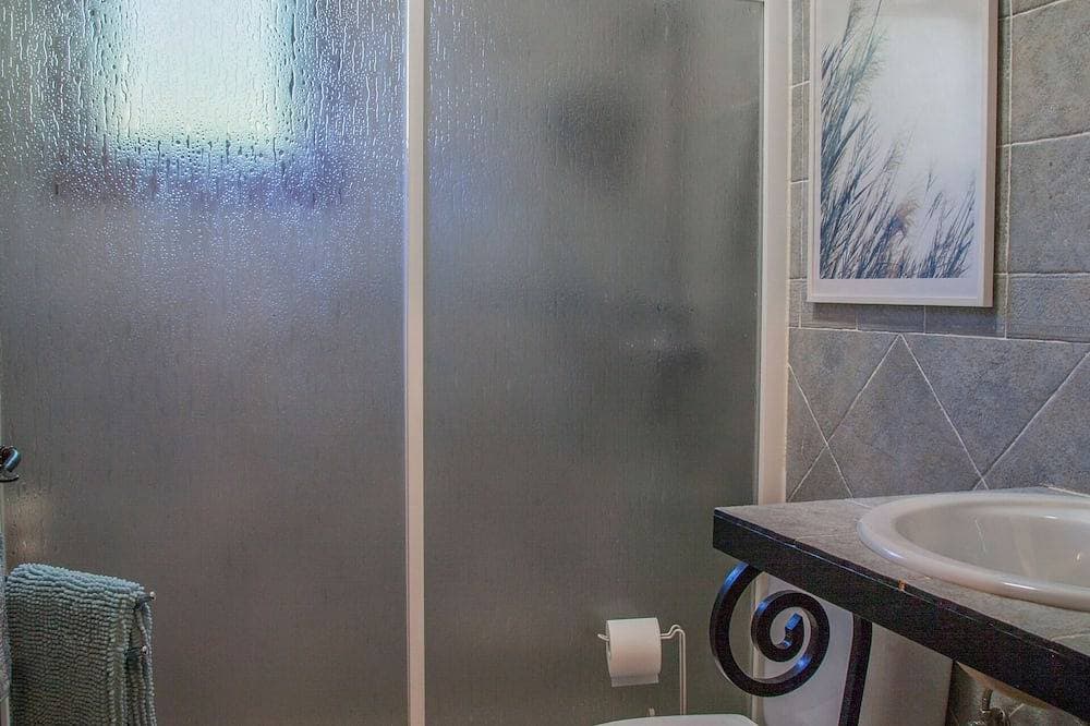 Foto 13 von 30: Cabana-Deluxe-Ensuite mit Dusche-Bergblick-Rabilargo