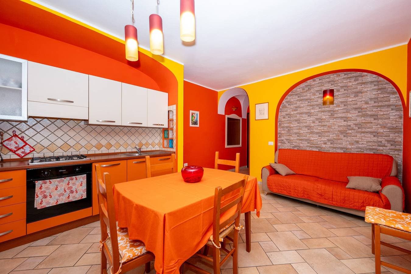 Foto 8 von 20: Ferienwohnung 'Arancio' – Komfort in La Maddalena für 5 Personen