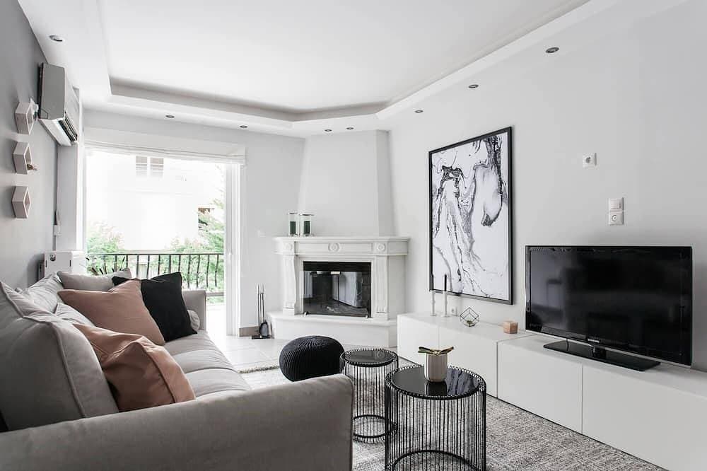 Foto 12 von 26: Modernisierte und geräumige 2Bd Wohnung in Chalandri