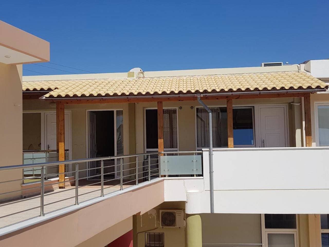 Foto 5 von 120: Studio Apartment with Sea View