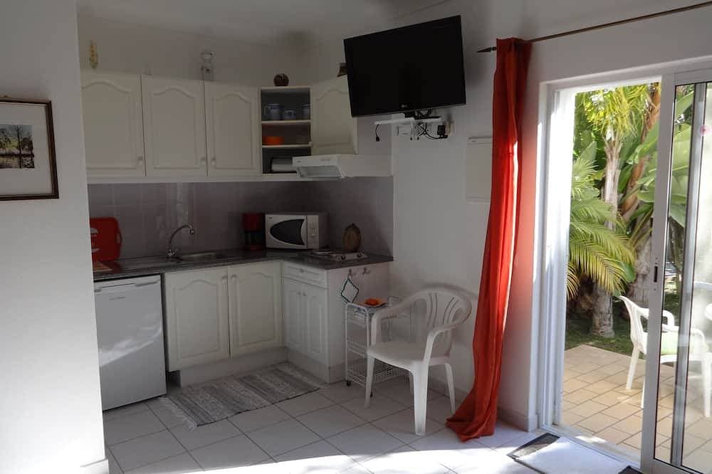 Foto 9 von 15: Cozy studio in the garden with terrace