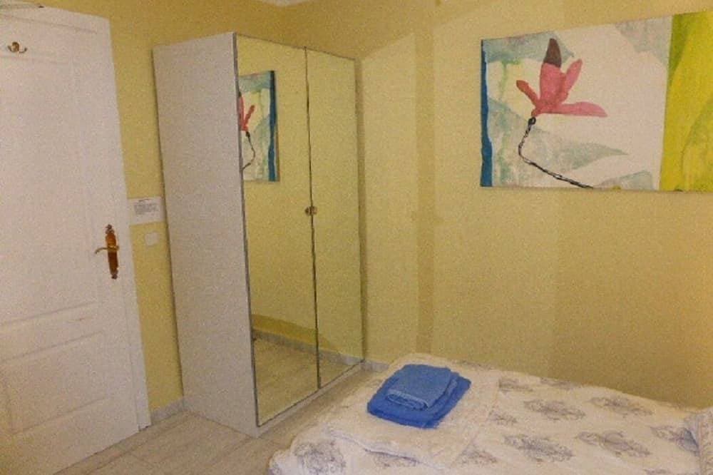 Foto 5 von 26: Geräumige Luxus-Apartment mit 2 Schlafzimmern Frontline