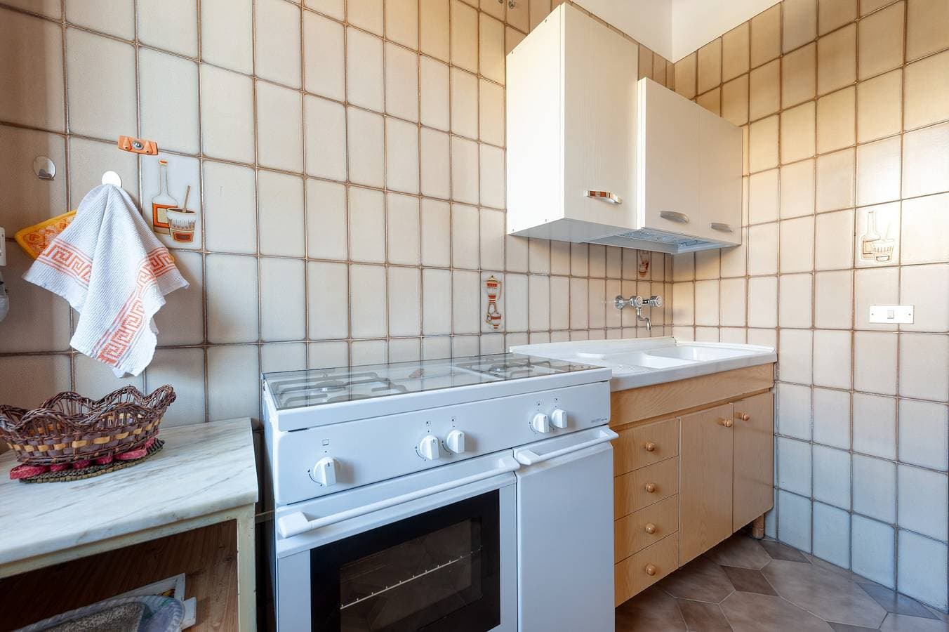 Foto 8 von 23: Ferienwohnung 'Lucia' mit Meerblick, privater Terrasse und Klimaanlage