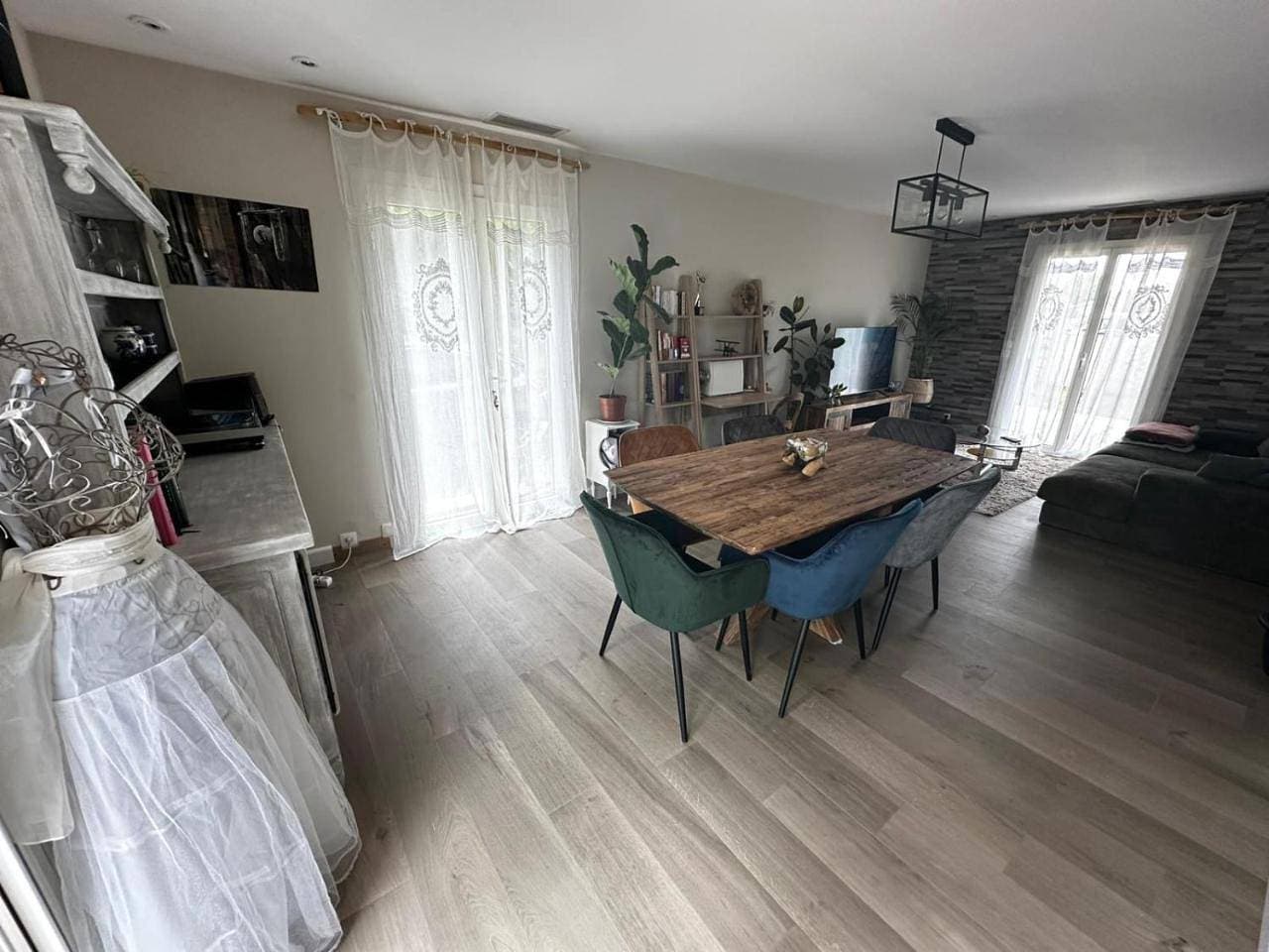 Foto 7 von 21: Three-Bedroom House