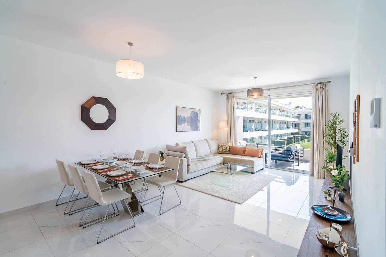 Foto 5 von 42: Cubo's Bel-Air Estepona Apartment